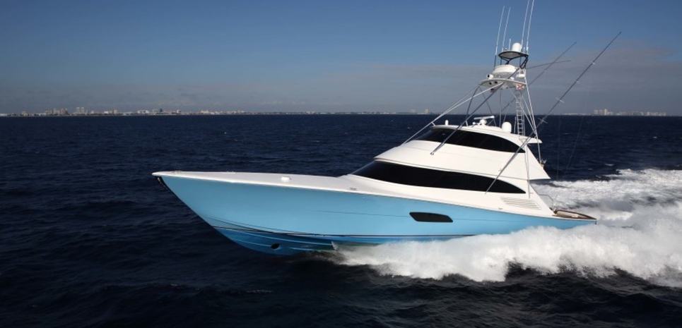 17 Charter Yacht