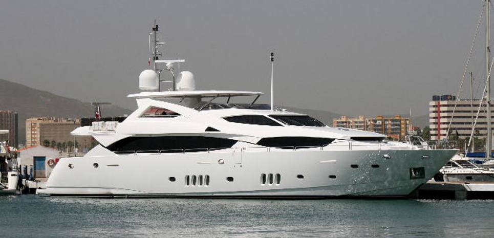 2J's of London Charter Yacht