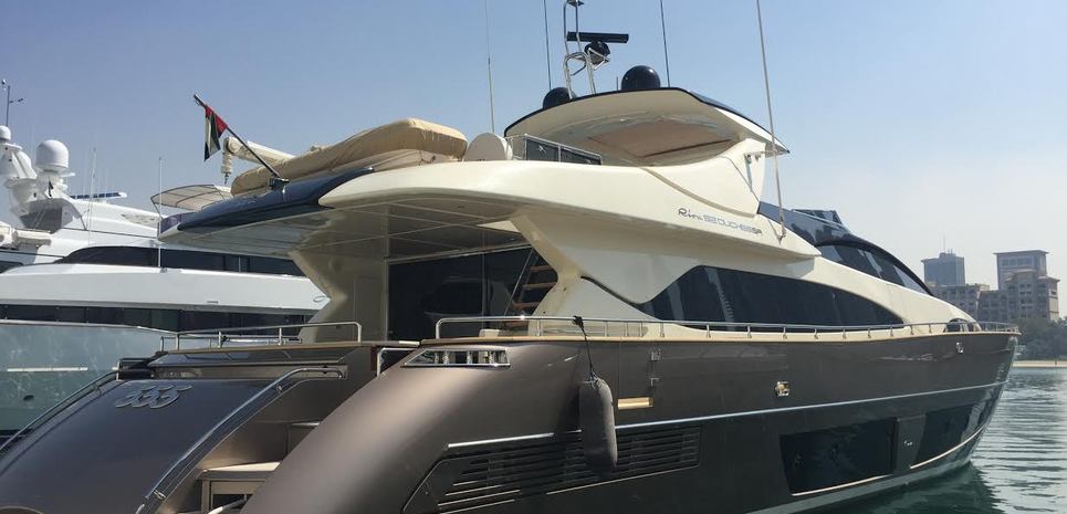555 Charter Yacht