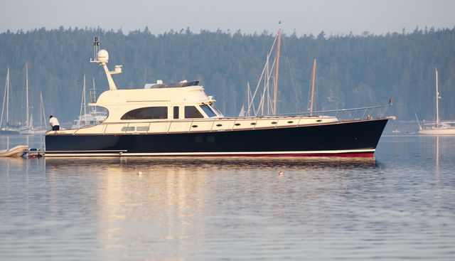 classic yacht charter uk