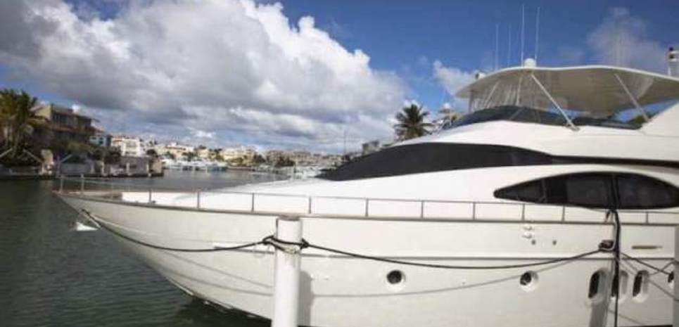74 Azimut Solar Charter Yacht