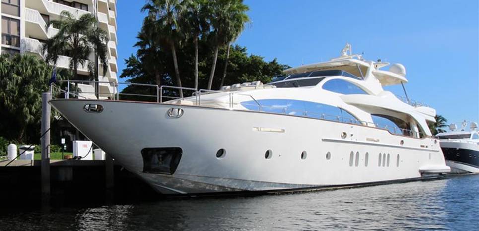 Abie Charter Yacht