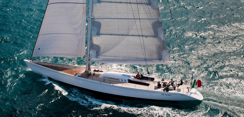 Adesso Charter Yacht