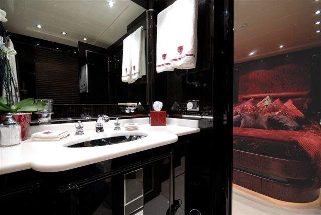 AFRICAN CAT Yacht Charter Price Overmarine Luxury Yacht AFRICAN CAT Yacht Charter Price Overmarine Luxury Yacht