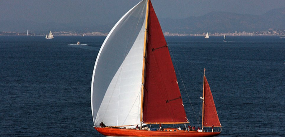 Agneta Charter Yacht