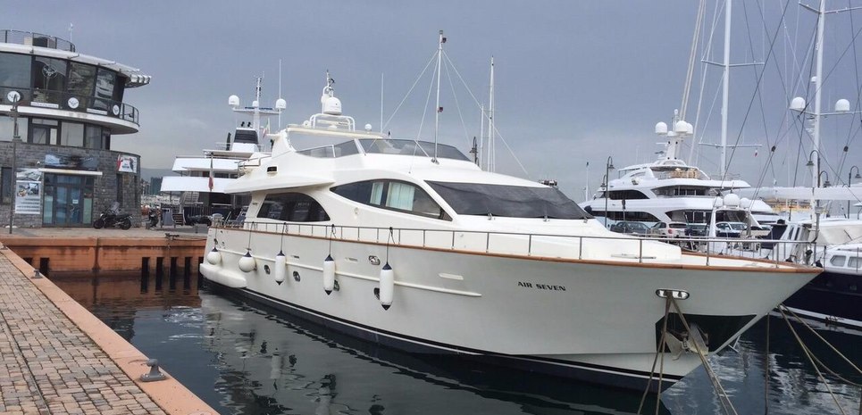 Air Seven Charter Yacht