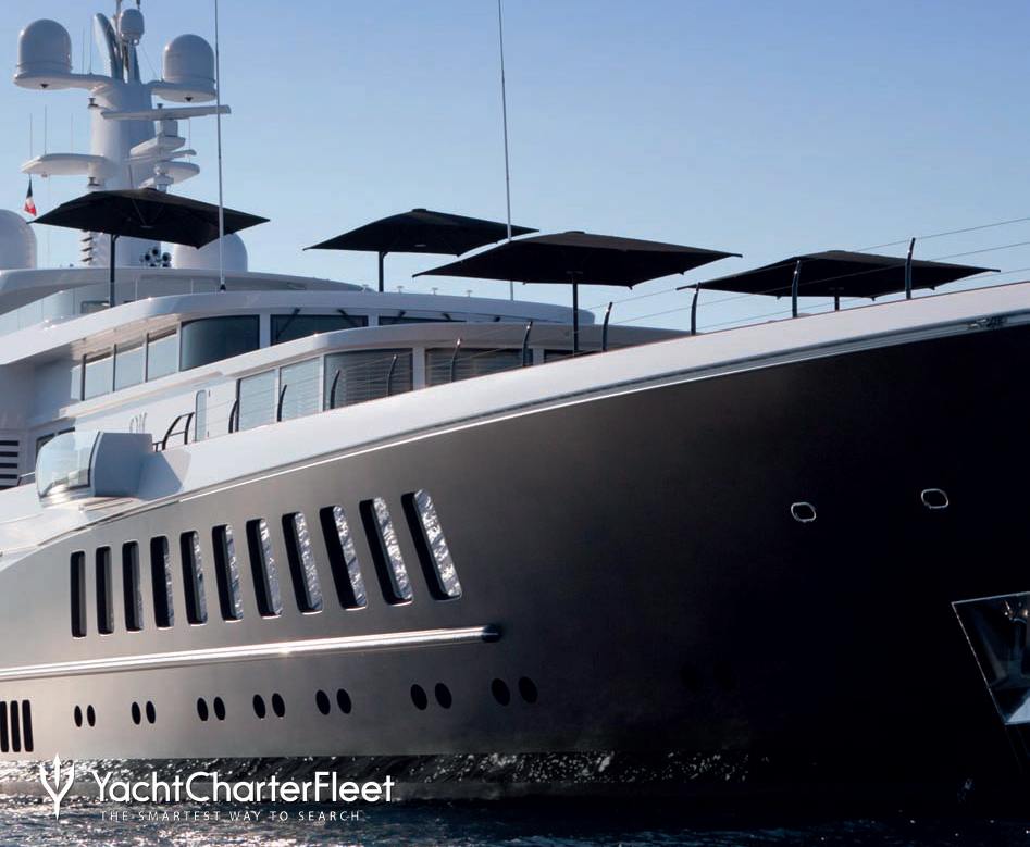 air luxury yacht