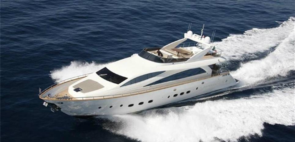 Al Catraz Charter Yacht