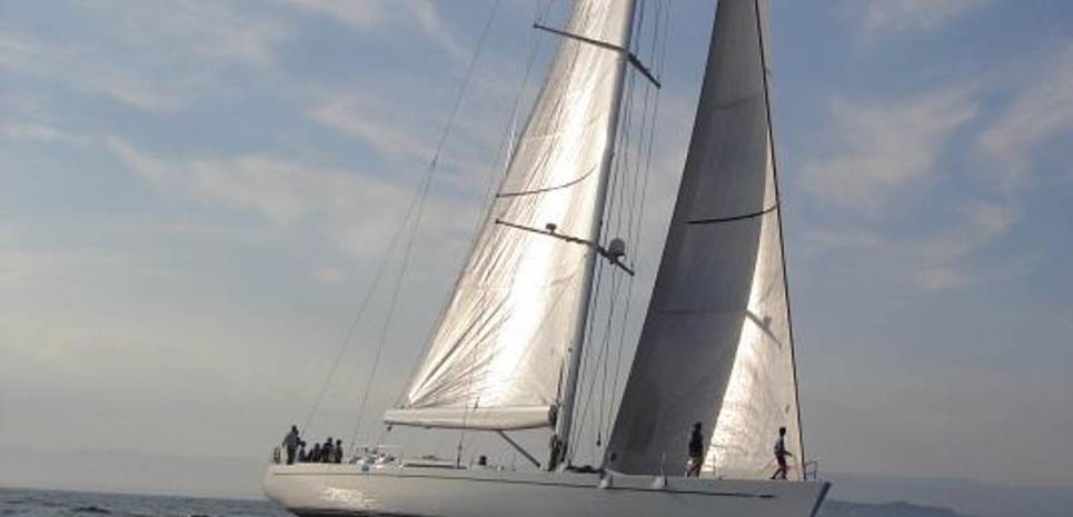 Alarife Cien Charter Yacht