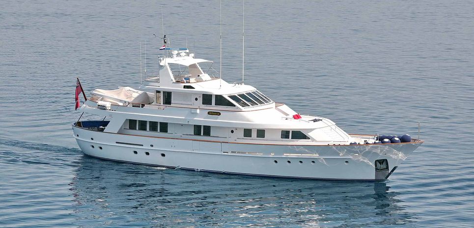Aldonza Of Cayman Islands Charter Yacht