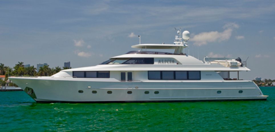 Alicia Charter Yacht