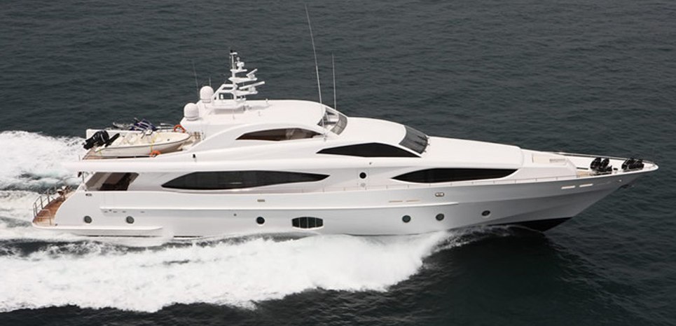 Alkamda Charter Yacht