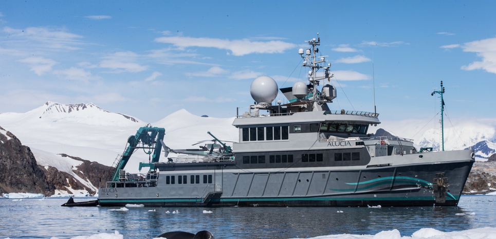 Alucia Charter Yacht