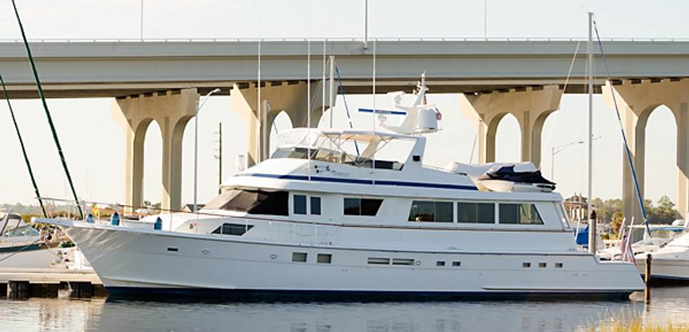 Ambling Along Charter Yacht