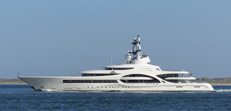 Anna Charter Yacht