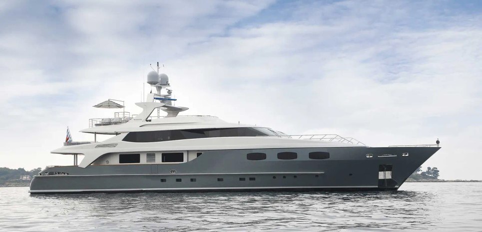Annamia Charter Yacht