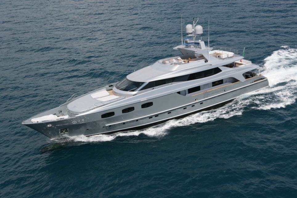Annamia Charter Yacht