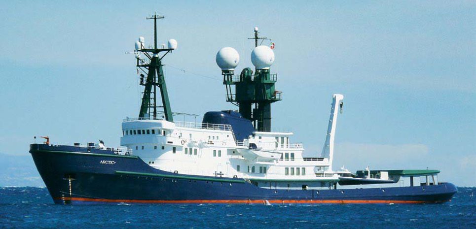 arctic p yacht charter