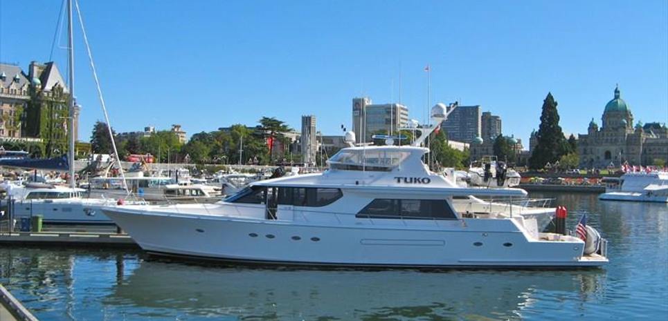 Arcturus Charter Yacht