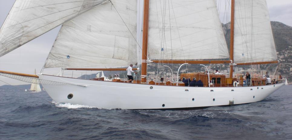 Aries Charter Yacht