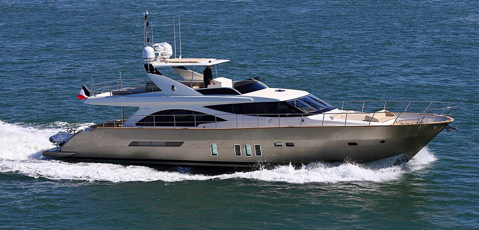 Armonee Charter Yacht
