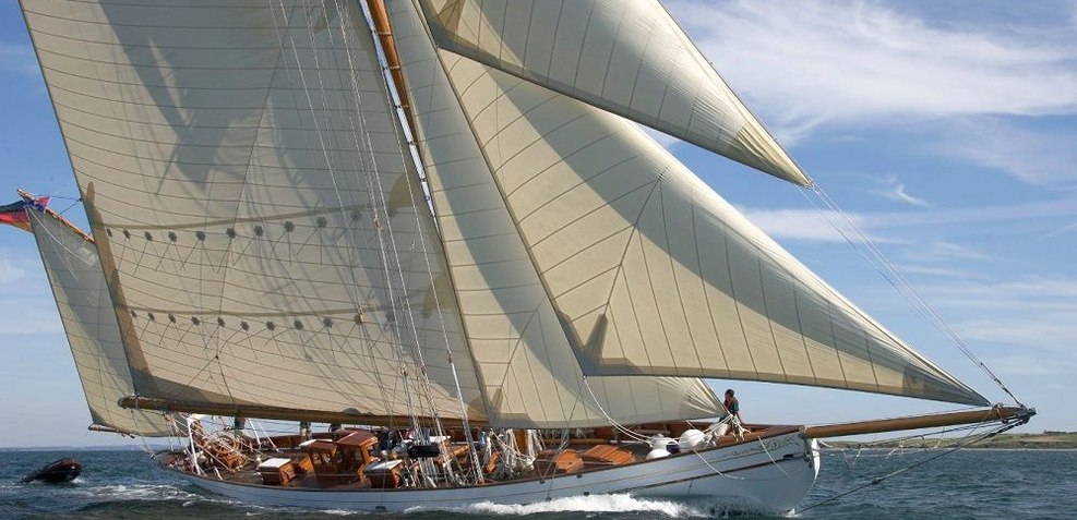 Artemis Charter Yacht