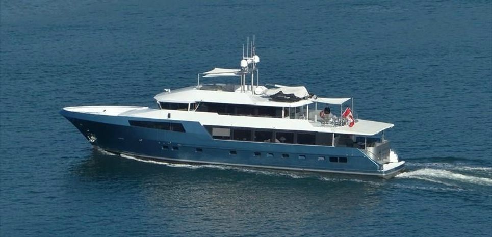who owns ascente yachts