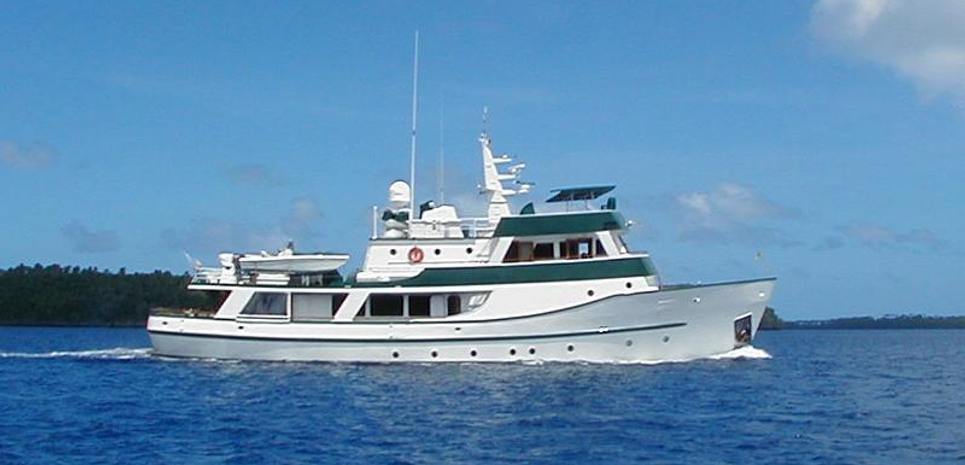 Askari Charter Yacht