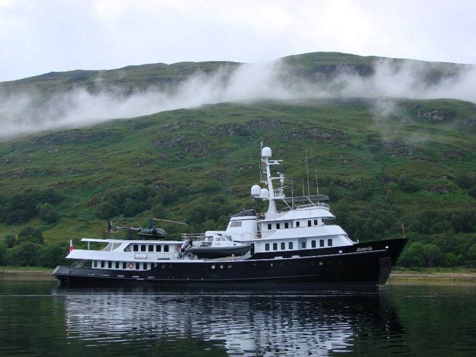 Asteria Charter Yacht