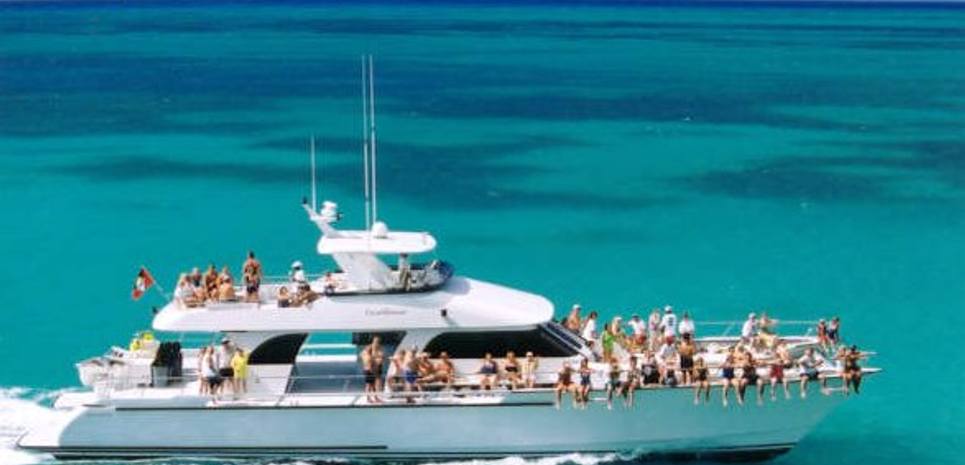 Atlantis 80 Charter Yacht