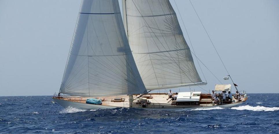 Aurelius Charter Yacht