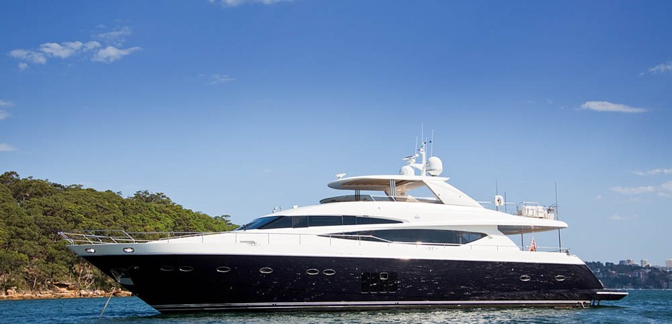 Aventi Charter Yacht
