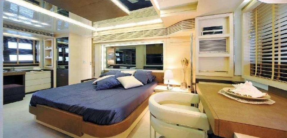 Baia 100 Charter Yacht