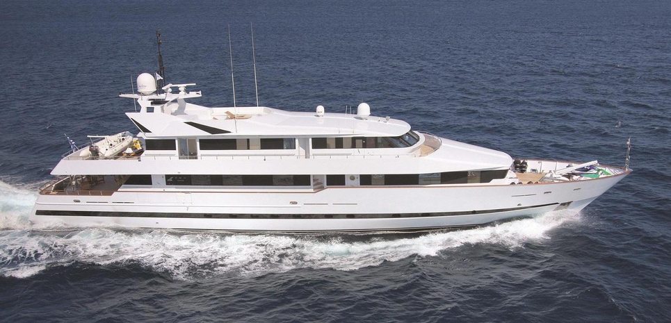 Bella Stella Charter Yacht