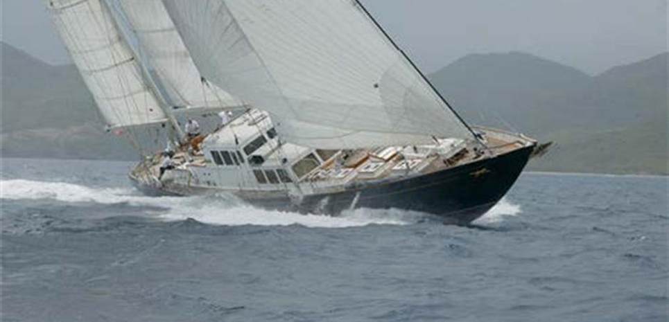 Blue Leopard Charter Yacht