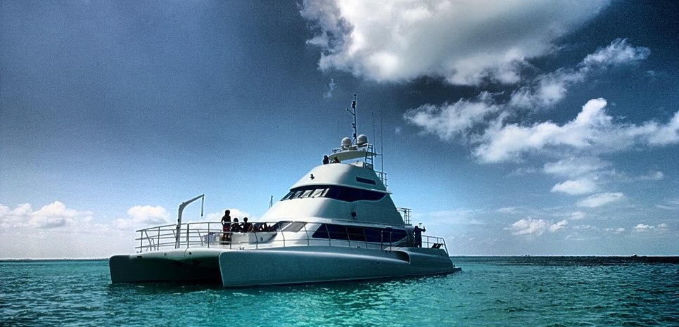 Bolder Won Charter Yacht