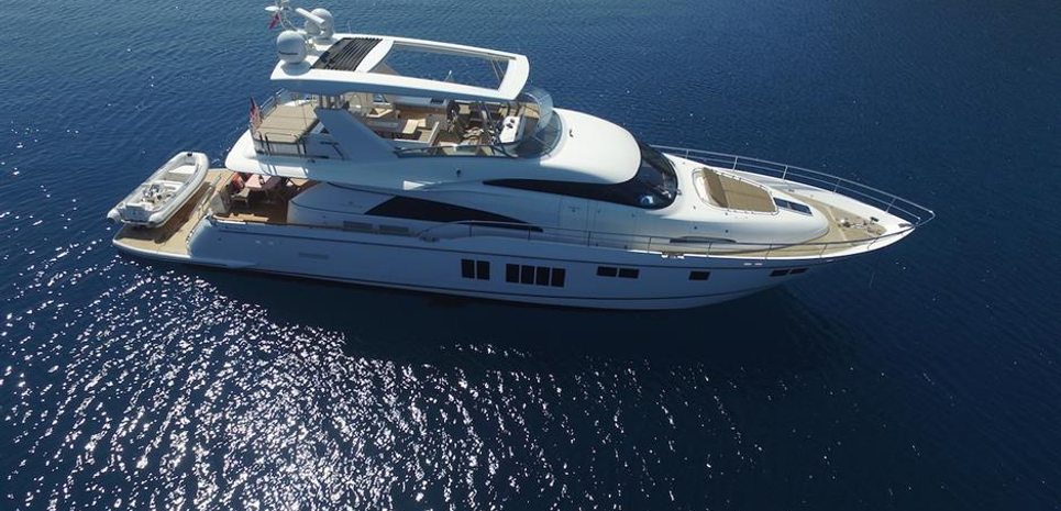 Bony Charter Yacht