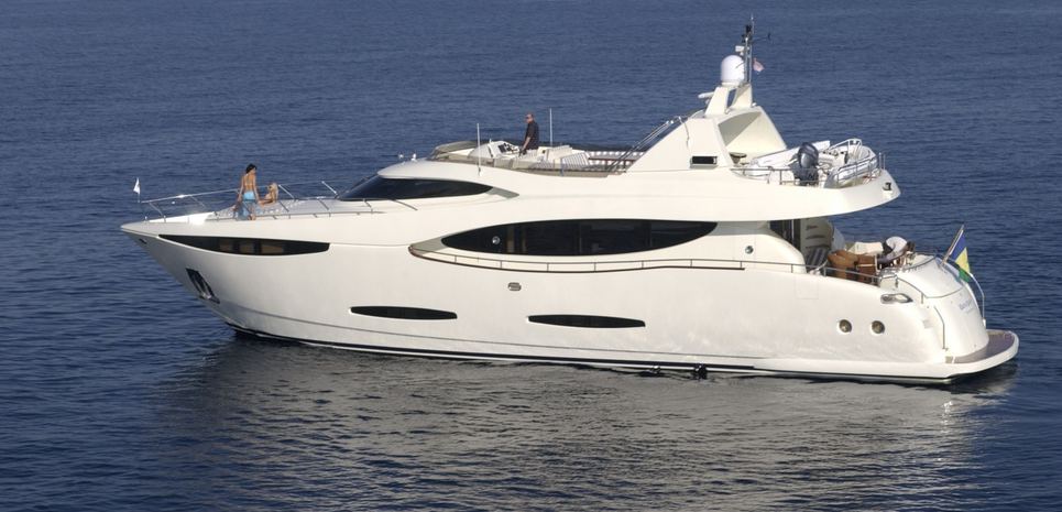 Bora Bora Charter Yacht