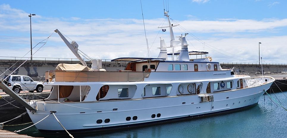 Brave Goose of Essex Charter Yacht