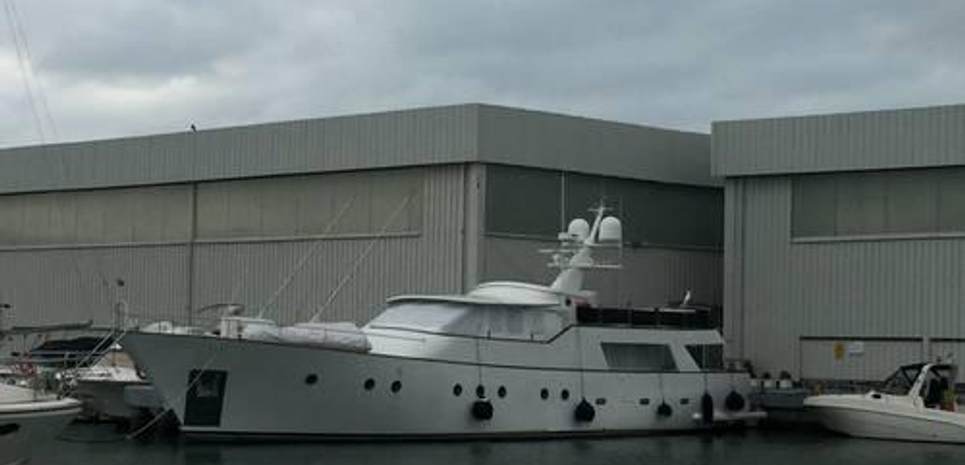 Bugari 26 Charter Yacht