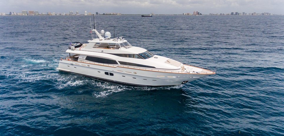 BW Charter Yacht