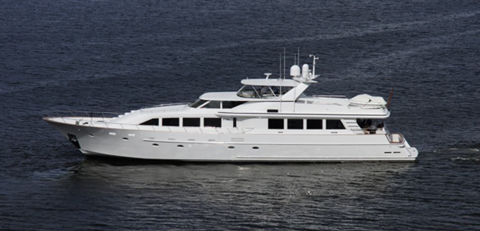 C CRA C Charter Yacht