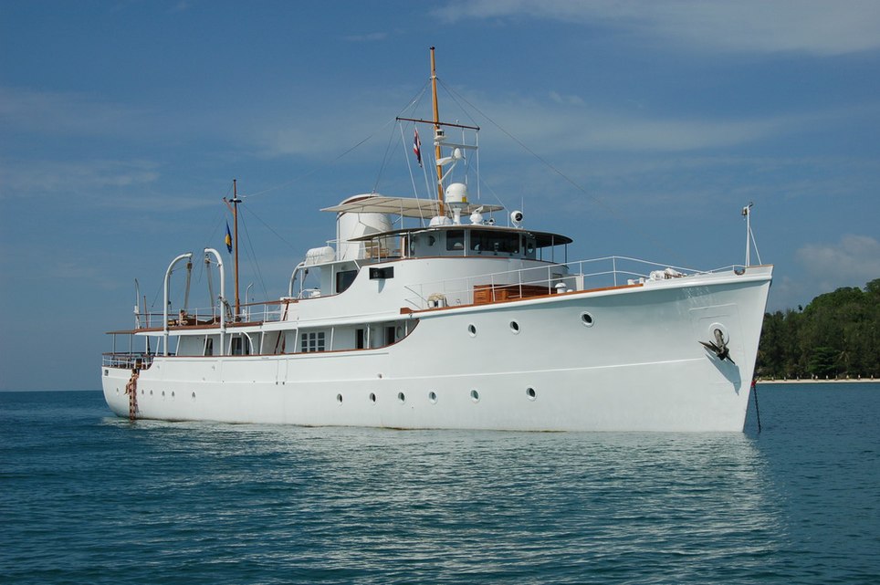 Calisto Charter Yacht