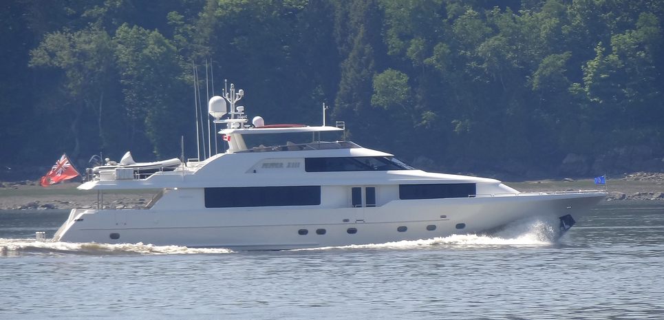 Captivator Charter Yacht