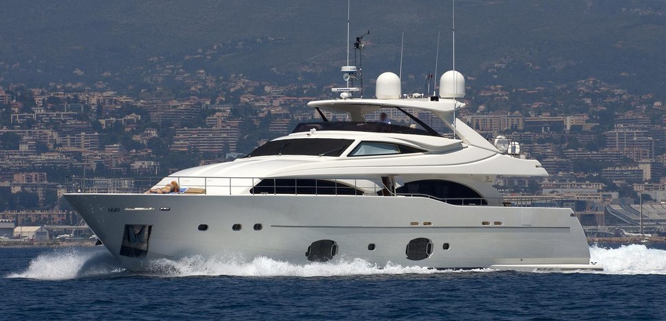 Carolina Charter Yacht