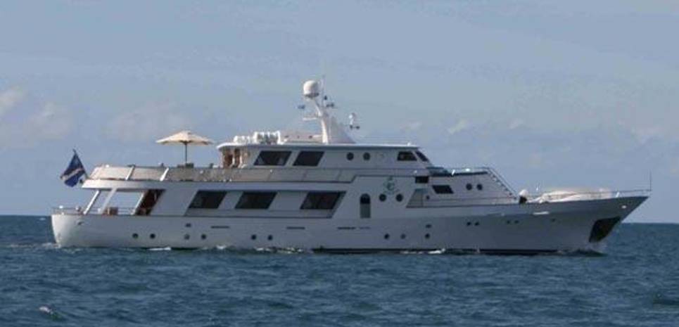Casabella Charter Yacht