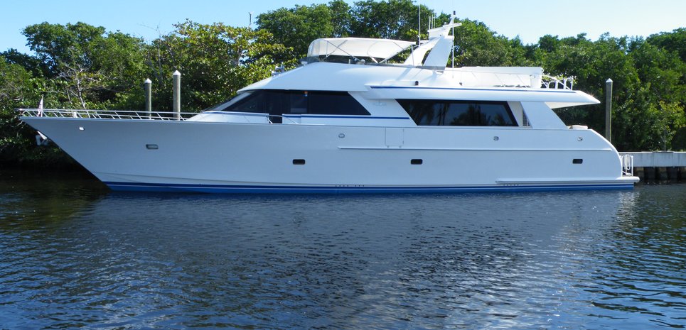 Cast Away Charter Yacht