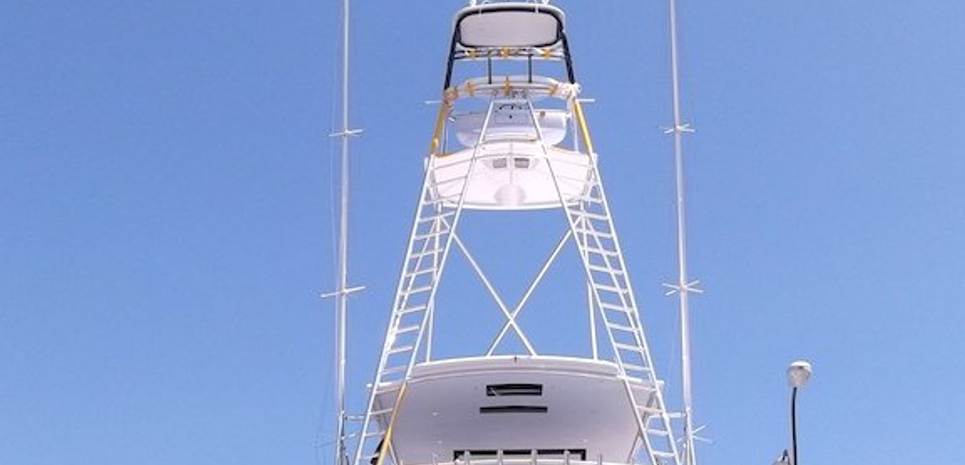 Chasin Tail Charter Yacht