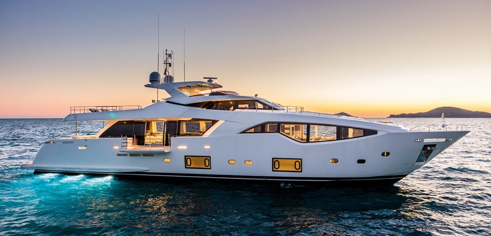 Chitochi Charter Yacht