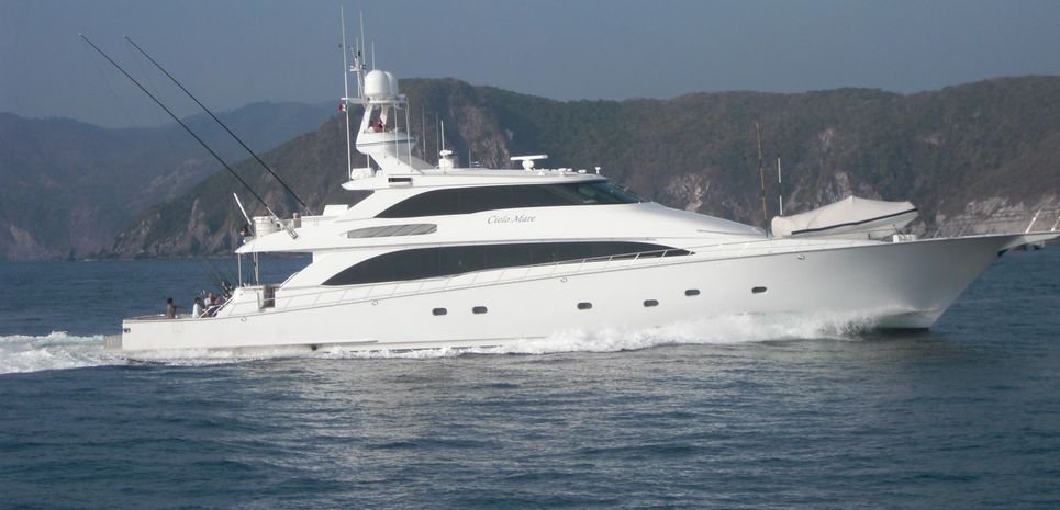 Cielo Mare Charter Yacht